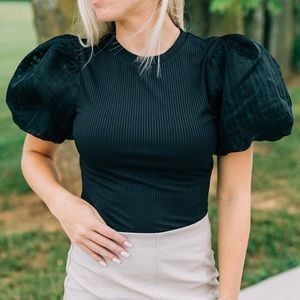 Boutique puff sleeve top